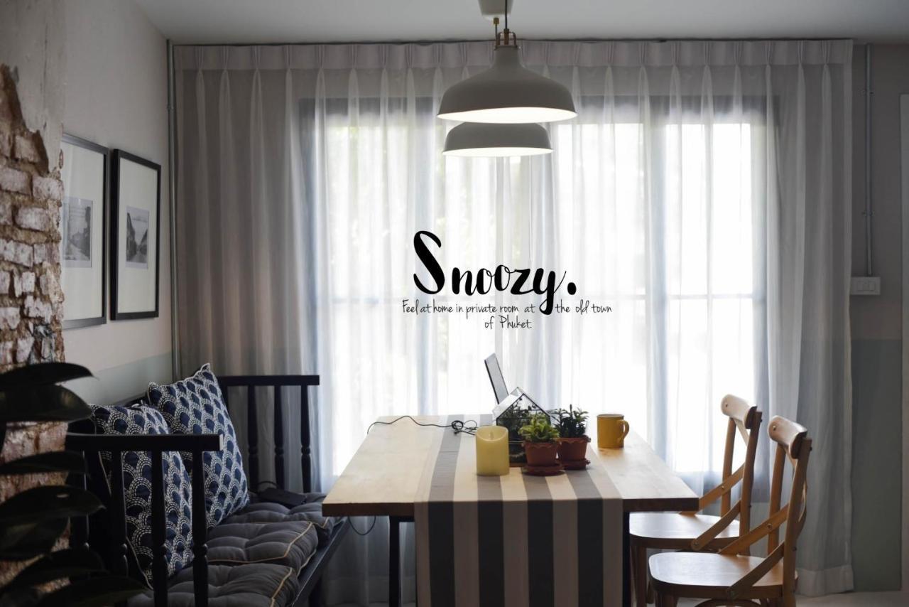 Snoozy Guesthouse Phuket Exterior foto